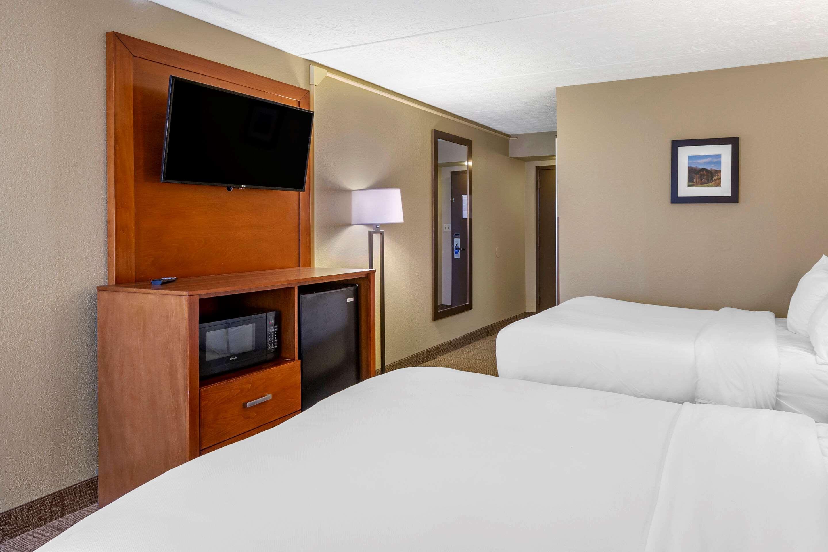 Comfort Inn Alliance Exterior photo