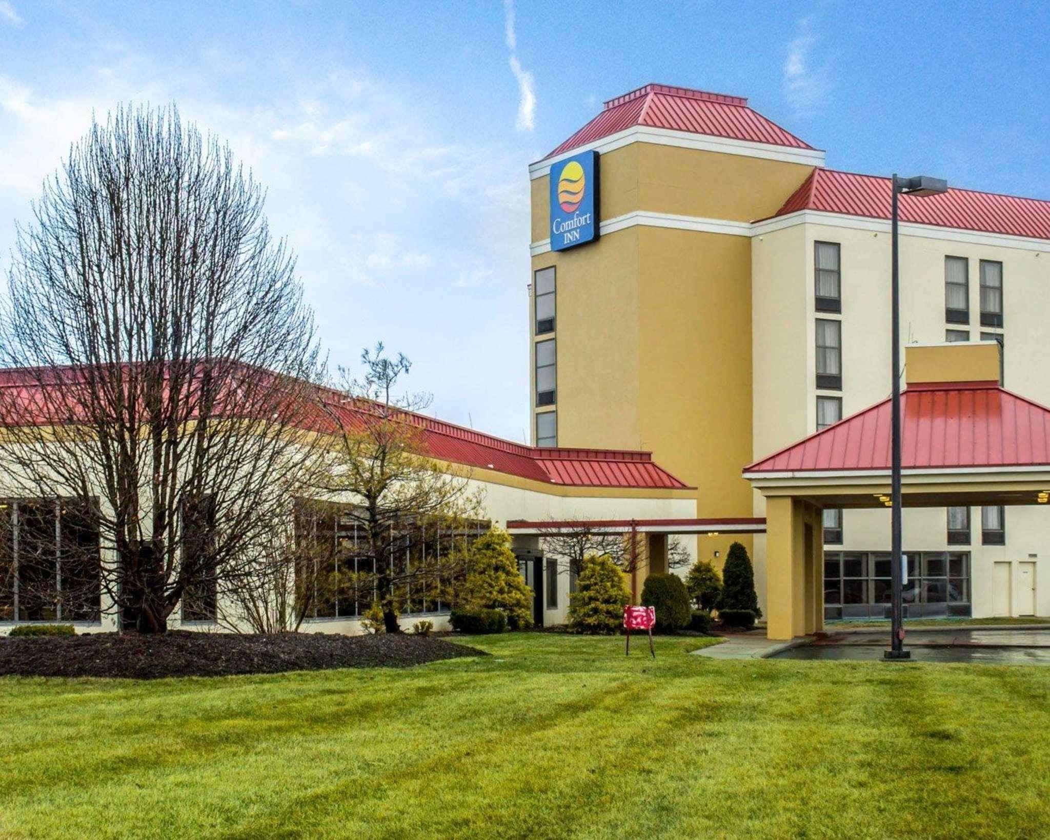 Comfort Inn Alliance Exterior photo